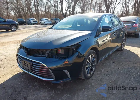 2016 Toyota Avalon Xle z USA, uszkodzony, nr VIN 4T1BK1EB7GU216672
